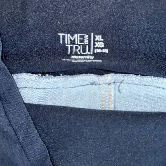 Time & Tru women's maternity Jeans size XL, distressed raw hem medium wash #4121 - Picture 9 of 9